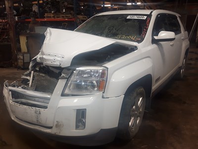 J20011, 15 Terrain, 2.4L, AOD, AWD.jpg (1)
