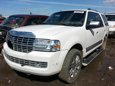 J20070, 12 Navigator, 5.4L, AOD, 4X4.jpg