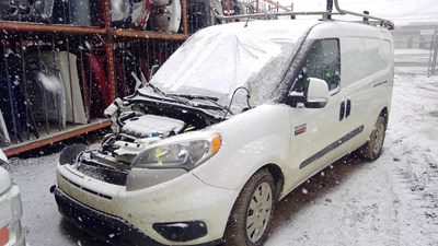 J21029, 15 Promaster City, 2.4L.jpg