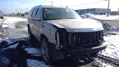 J21031, 09 Escalade, 6.2L.jpg
