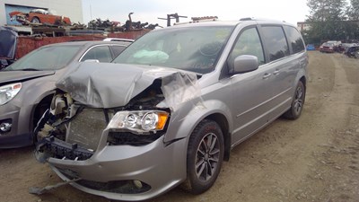 J21063, 17 Caravan, 3.6L.jpg