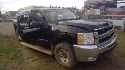 J21075, 07 Silv2500, 6.6L Diesel.jpg