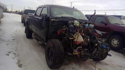 J22013, 14 Sierra2500, 6.6L Diesel.jpg