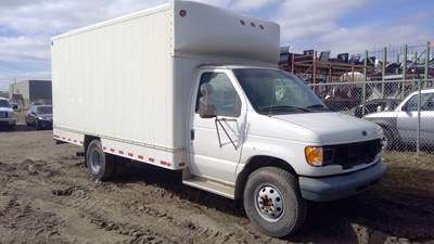 J22045, 97 E350, 7.3L Diesel.jpg