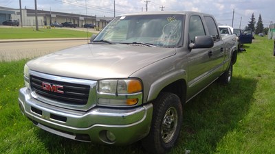 J22066, 03 Sierra2500, 6.0L.jpg