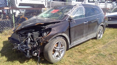 J22084, 18 Sante Fe, 3,3L.jpg