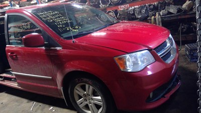 J22136, 12 Caravan, 3.6L.jpg