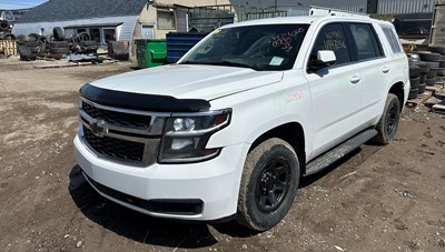 W24065_2016_TAHOE_5.3L.jpg