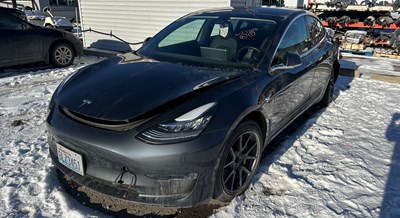 W25002_2018_MODEL 3.jpg (1)