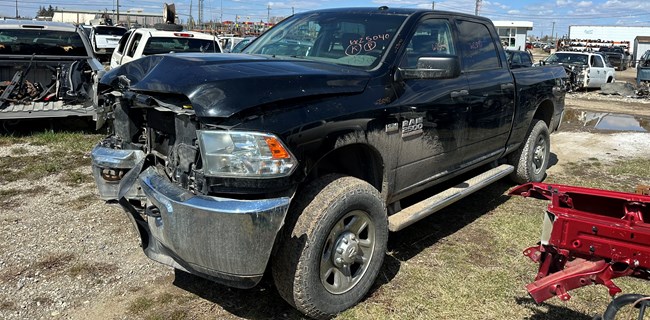 W25040_2015_RAM2500_5.7L.jpg