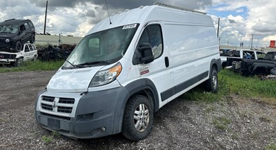 W25067_2014_PROMASTER2500_3.6L.jpg