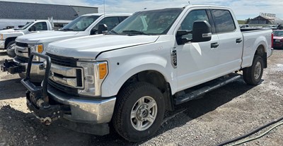 W25087_2017_F250SD_3.5L.jpg