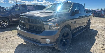 W26058_2020_RAM1500CLASSIC_5.7L.jpeg