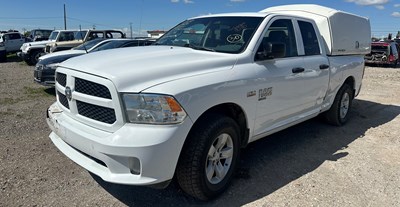 W26067_2019_RAM1500CLASSIC_5.7L.jpeg