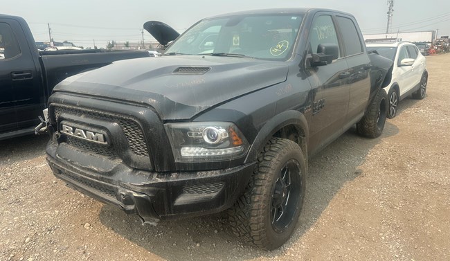 W26089_2022_RAM1500_5.7L.jpeg