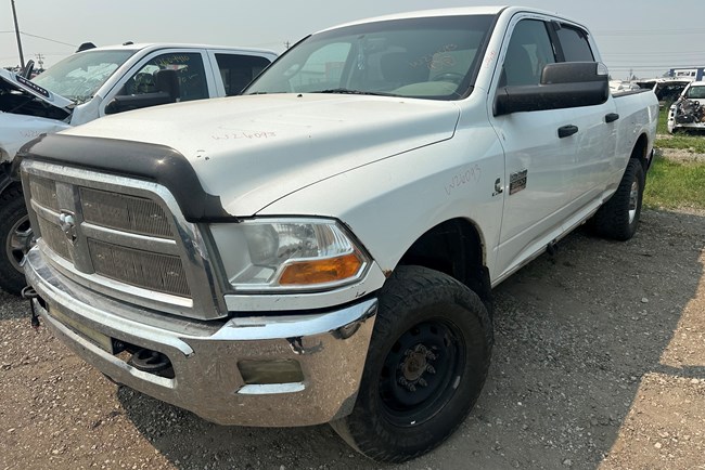 W26093_2010_RAM3500_6.7L.jpeg