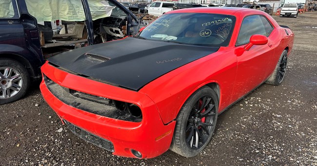 W26135_2017_CHALLENGER_6.4L.jpeg